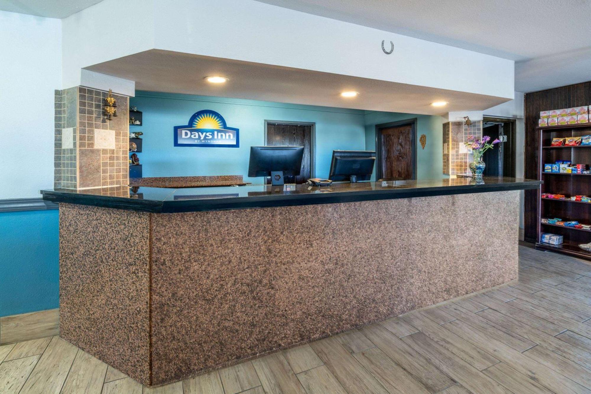 Days Inn By Wyndham Lamar Екстер'єр фото